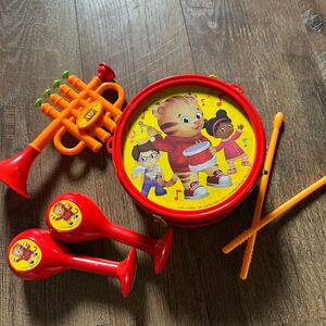 Daniel Tiger Musical Drum Set 2017 Retired PBS Kids Toy Bundle Drum, Maracas & T